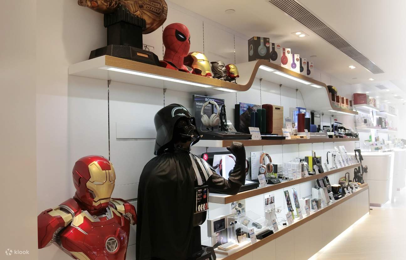 J SELECT Save HK150 of single order at HK1,000 or above* with